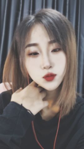 ^艾琳.主播照片