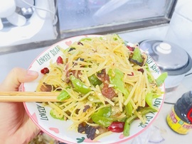 阿芙船长主播照片