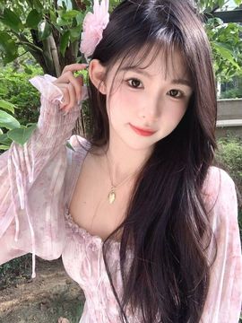 曹健委主播照片