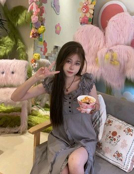 饮爆果汁的图片