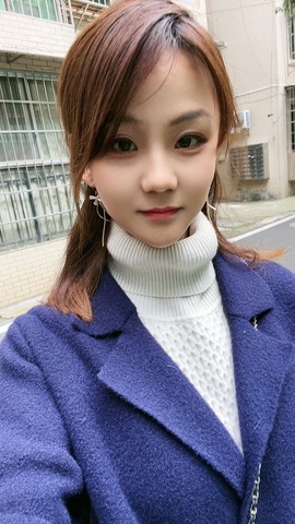 雪児驾到停播主播照片
