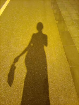 阿九休两天主播照片