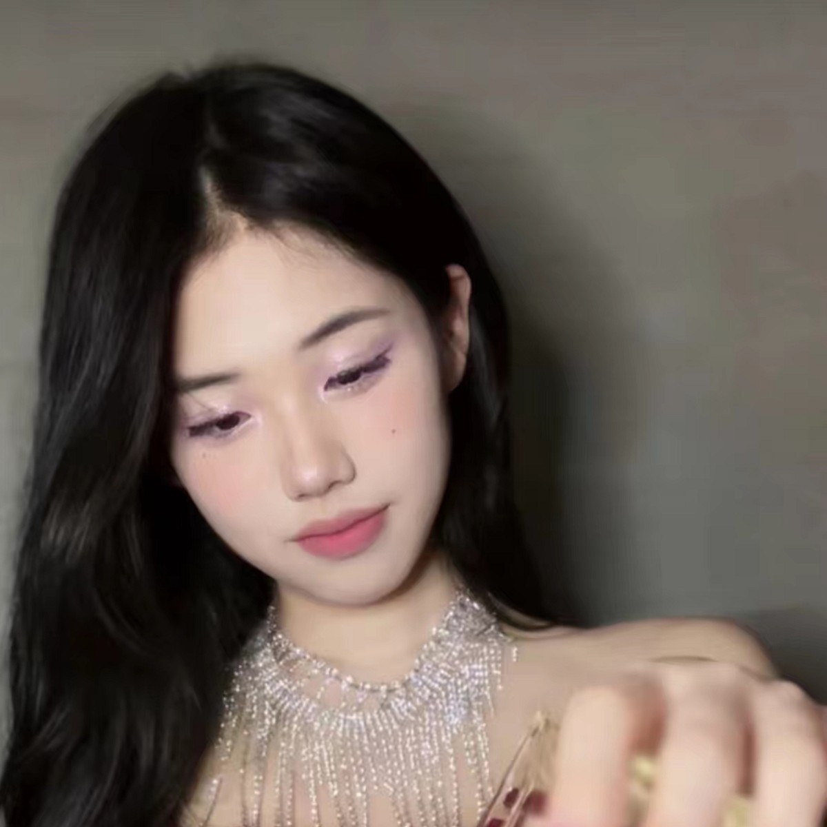 朵朵求百元榜的直播间