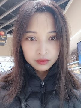 小芳，🌸减肥打卡主播照片