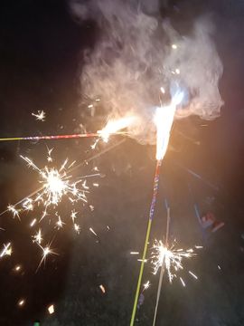 浮若若主播照片