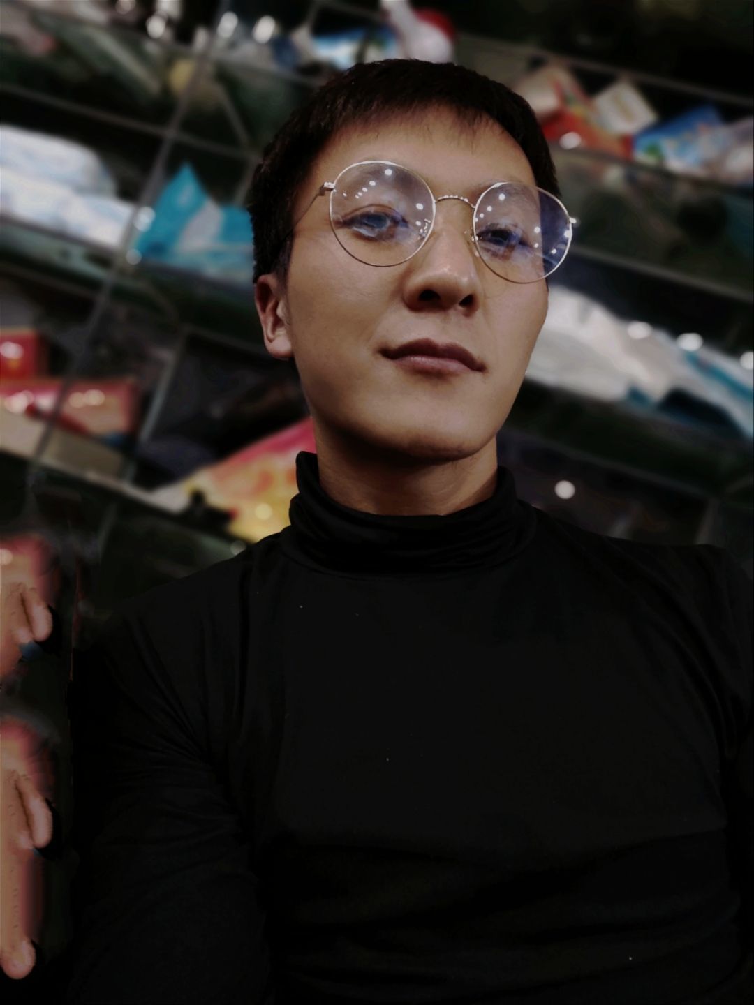 天使吻过的男人的图片