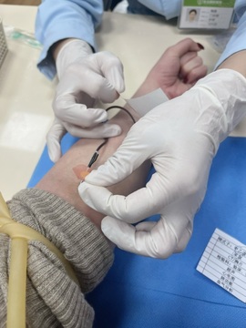 心儿ღ主播照片