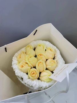Hi，乔恩家有事休的图片