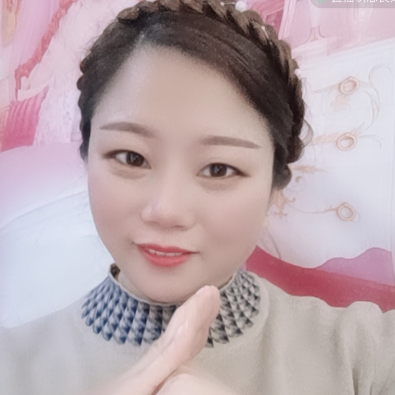 ✚勤恳太阳蛇✚的主播海报