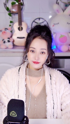 佩妮🎤一路长红的图片