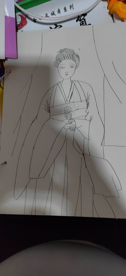 钟铃tina主播照片
