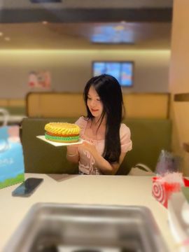 周周zz.主播照片