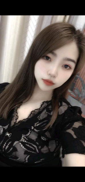 梨花哪有少女香😘