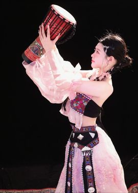 浮若若主播照片