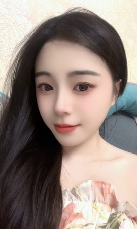 里里💕主播照片