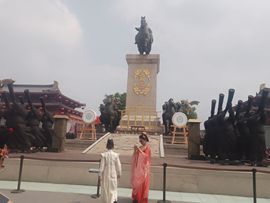 龙飞雁主播照片