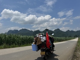 小朝阳流浪之旅主播照片