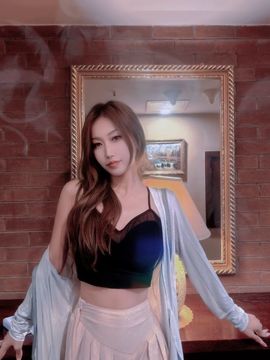 2个童童🎵主播照片