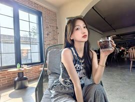 2个童童🎵主播照片