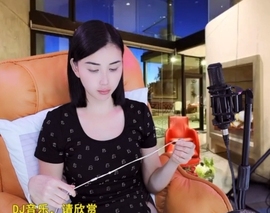 六皇不拉主播照片