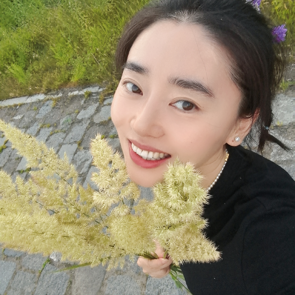 请叫我小米儿海报