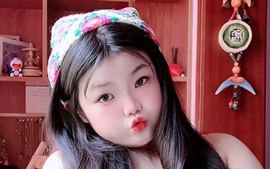 黃金直播間主播照片