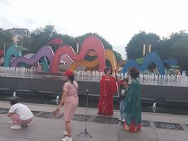 龙飞雁主播照片