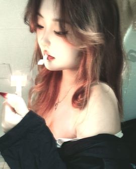 小鱼儿祝元旦快乐🎉主播照片
