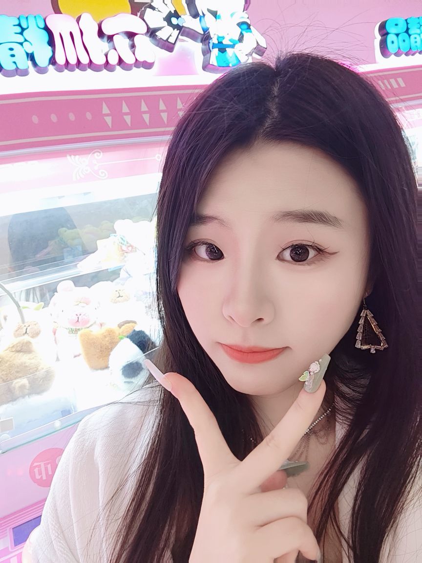 浮若若的图片