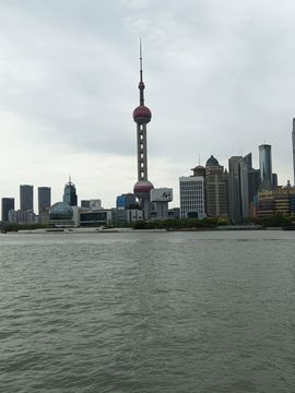 『人间清醒』主播照片