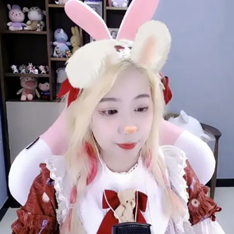 妻🍒）歌的主播海报