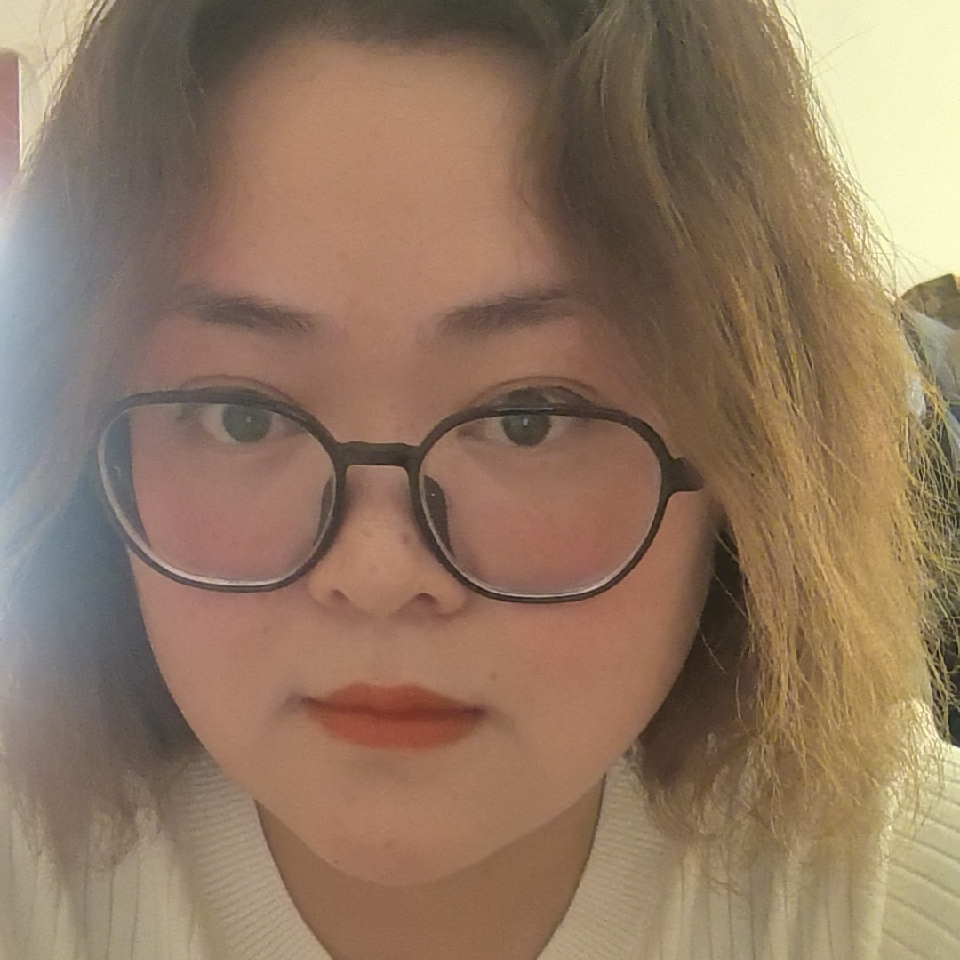 内心深处住了个小公主海报