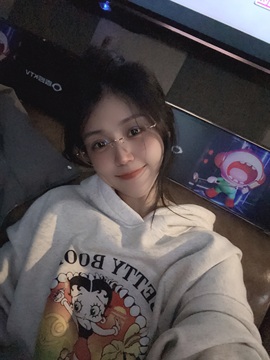 娜扎🧸主播照片