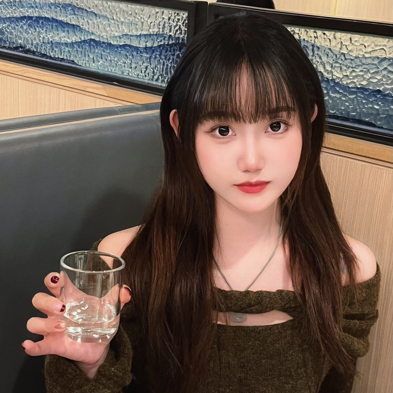 阮阮ya的主播海报