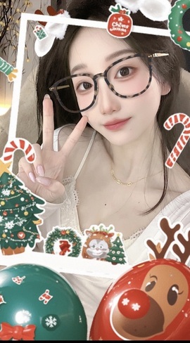 小缇娜主播照片