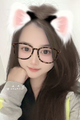 爱笑🌺幸福甜蜜蜜主播照片