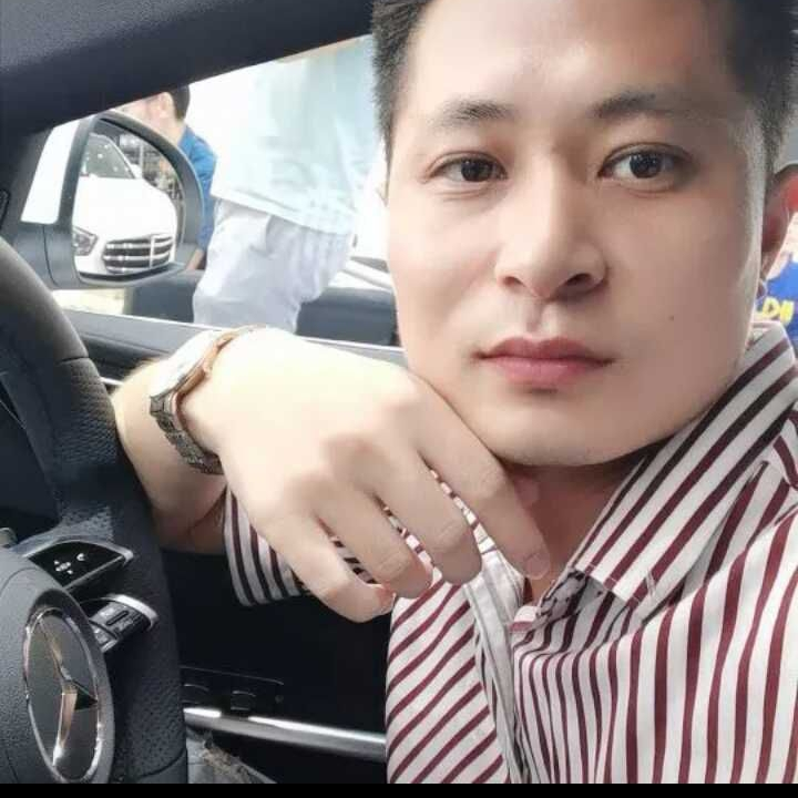 😍人生如戏海报