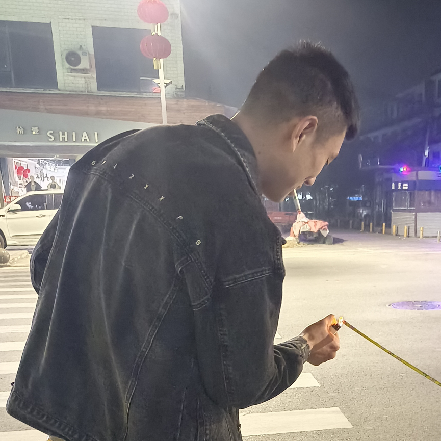 凌晨。哇哈哈海报