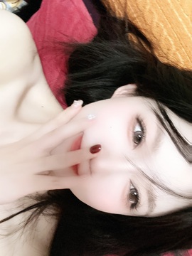 喂洛uu一口吧~主播照片
