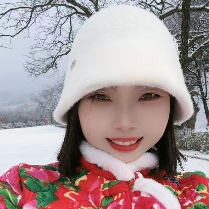 迷你朵朵海报