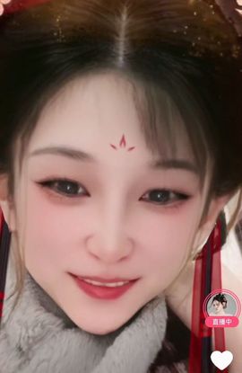 爱笑🌺幸福甜蜜蜜主播照片