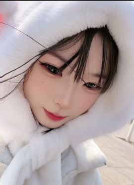 爱笑🌺幸福甜蜜蜜主播照片