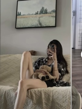 小汐🦋的图片
