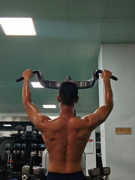 不严教官主播照片