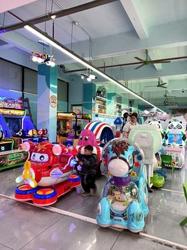 云姐娱乐直播间主播照片