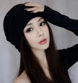 懿尔！主播照片