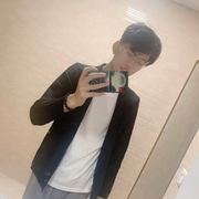 小郑⃤