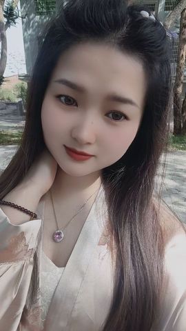 菲♥贺铁哥荣升伯爵主播照片