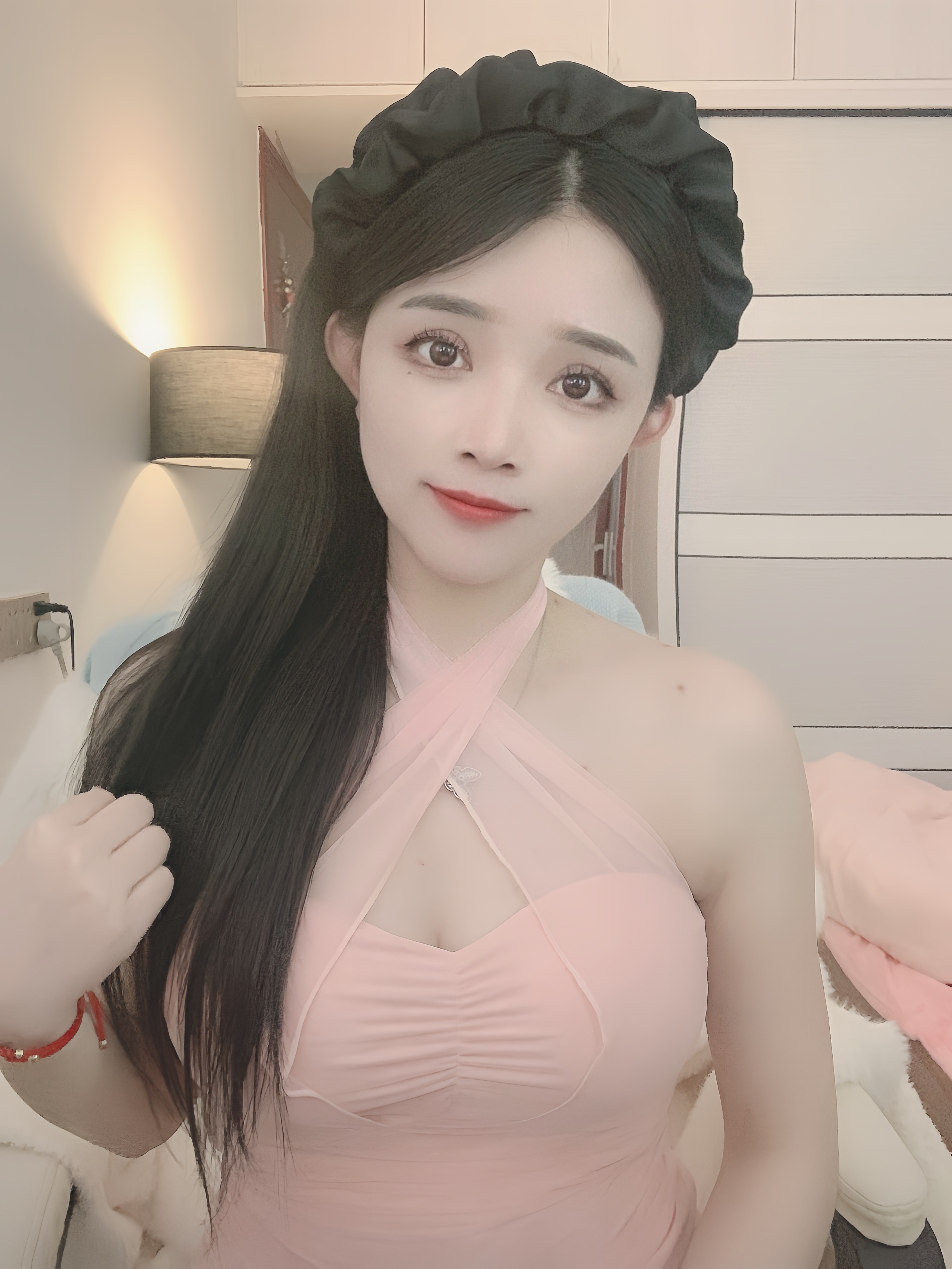 新人小怡BaBy的主播照片