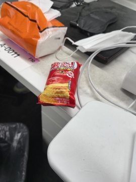 咦咦嘻嘻哈哈↓主播照片